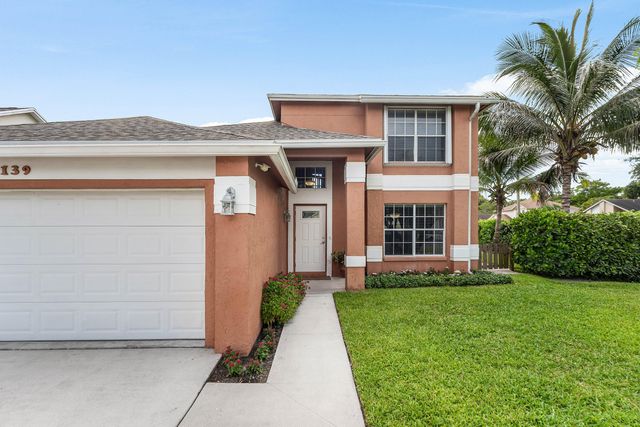139 ROYAL PINE Circle S, Royal Palm Beach, FL 33411