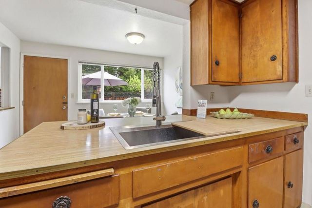 159 Laurel Drive, Felton, CA 95018