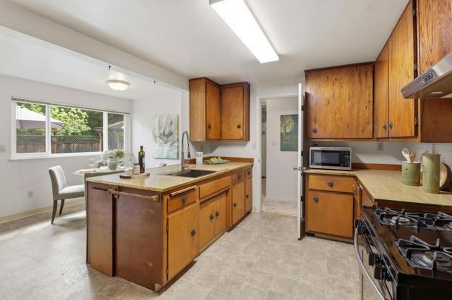 159 Laurel Drive, Felton, CA 95018