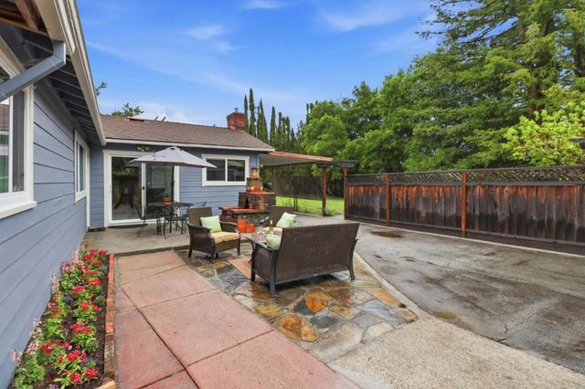 159 Laurel Drive, Felton, CA 95018