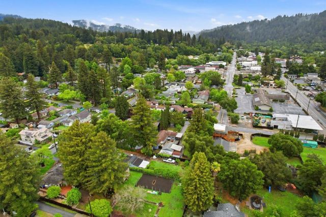 159 Laurel Drive, Felton, CA 95018