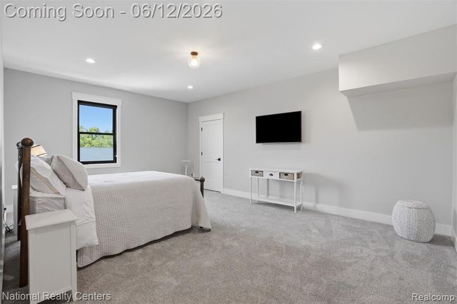 2853 7 Mile Road, South Lyon, MI 48178