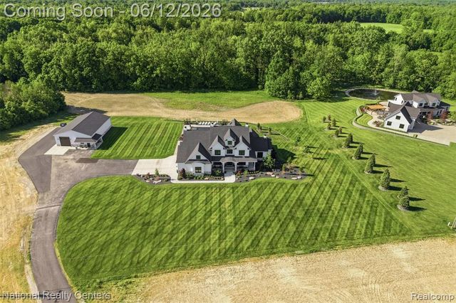 2853 7 Mile Road, South Lyon, MI 48178