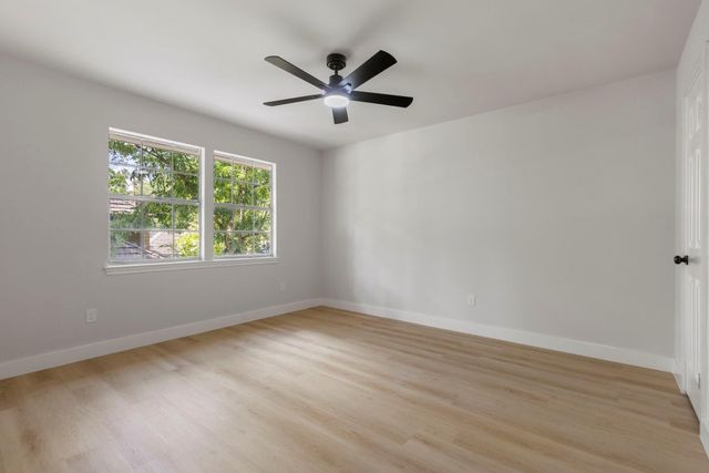 5614 Braxtonshire Court, Houston, TX 77069