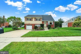 704 DORCASTER DR, Wilmington, DE 19808
