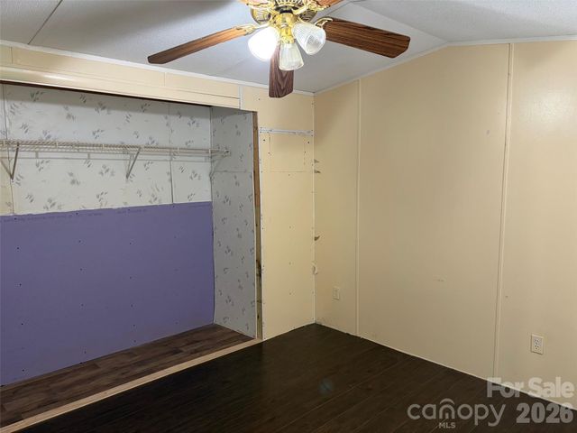 15 spring Street, Candler, NC 28715