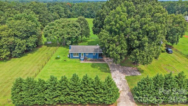 6268 Long Island Road, Catawba, NC 28609