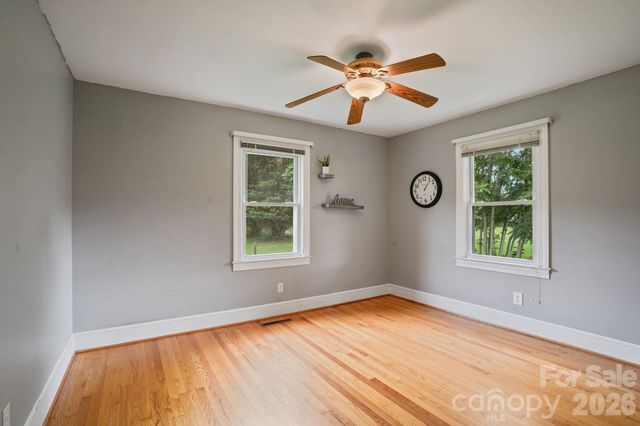 6268 Long Island Road, Catawba, NC 28609