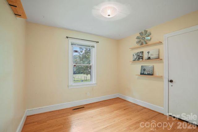 6268 Long Island Road, Catawba, NC 28609
