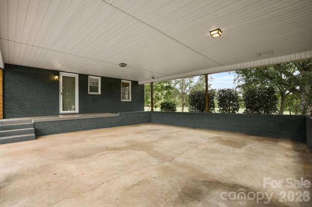 6268 Long Island Road, Catawba, NC 28609