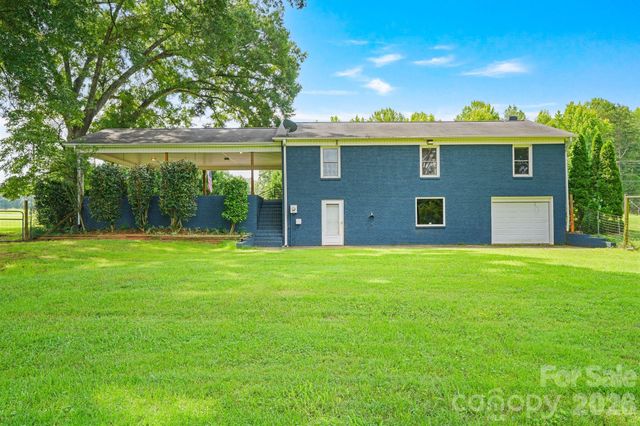 6268 Long Island Road, Catawba, NC 28609