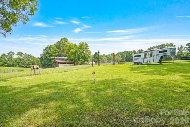 6268 Long Island Road, Catawba, NC 28609