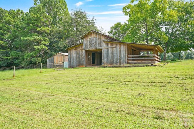 6268 Long Island Road, Catawba, NC 28609