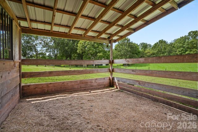 6268 Long Island Road, Catawba, NC 28609