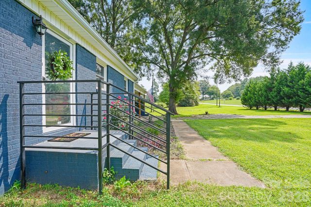 6268 Long Island Road, Catawba, NC 28609