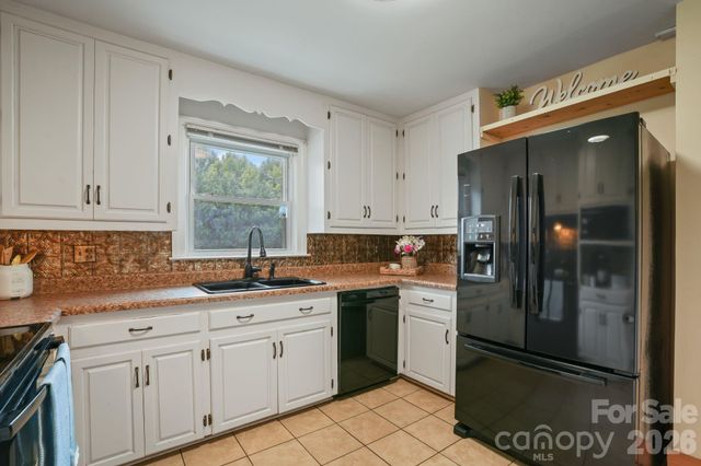 6268 Long Island Road, Catawba, NC 28609