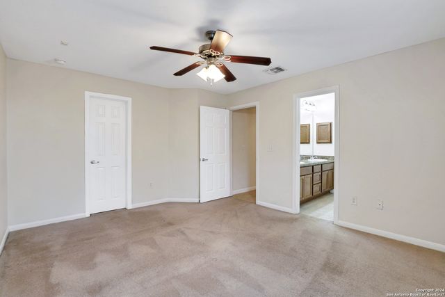 7323 Snowden Rd Apt 3306, San Antonio, TX 78240