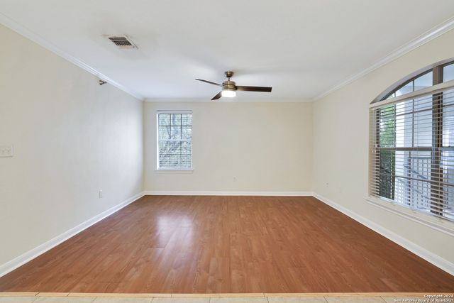 7323 Snowden Rd Apt 3306, San Antonio, TX 78240