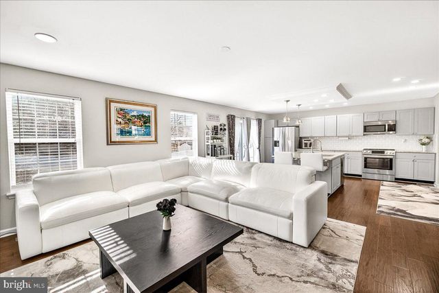 6303 EDGEWARE CT, Frederick, MD 21703