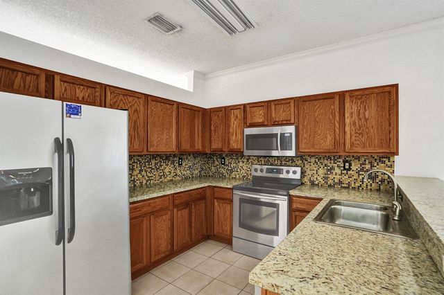 3717 Pebblebrook Manor, Coconut Creek, FL 33073