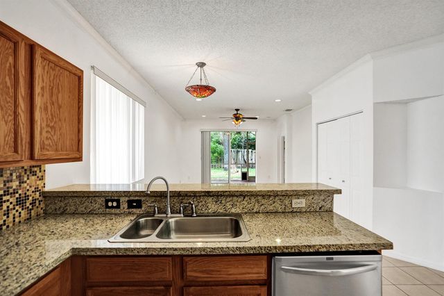 3717 Pebblebrook Manor, Coconut Creek, FL 33073