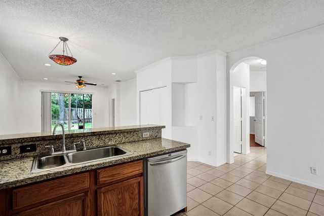 3717 Pebblebrook Manor, Coconut Creek, FL 33073
