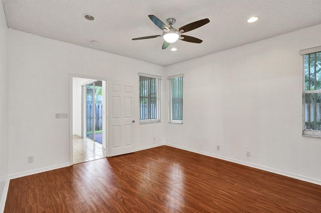 3717 Pebblebrook Manor, Coconut Creek, FL 33073