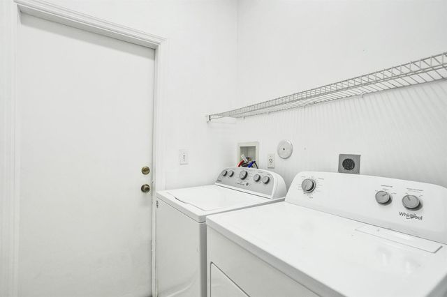 3717 Pebblebrook Manor, Coconut Creek, FL 33073