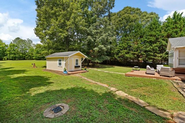 15 Railroad Pass, Cartersville, GA 30120