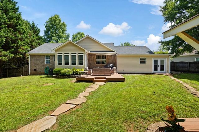 15 Railroad Pass, Cartersville, GA 30120