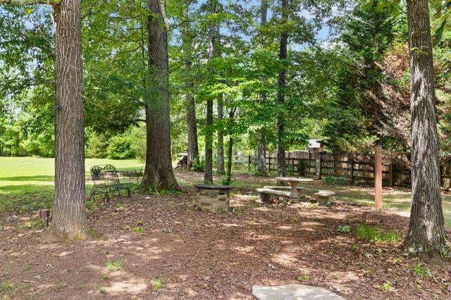 15 Railroad Pass, Cartersville, GA 30120