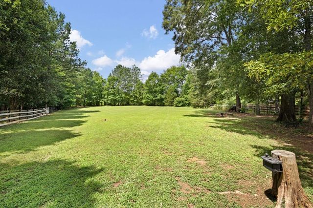 15 Railroad Pass, Cartersville, GA 30120