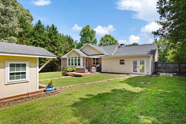 15 Railroad Pass, Cartersville, GA 30120