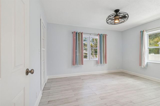 120 19TH AVENUE N, St Petersburg, FL 33704