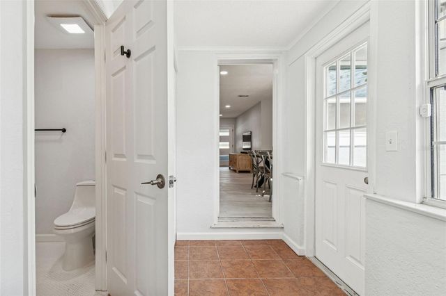 120 19TH AVENUE N, St Petersburg, FL 33704