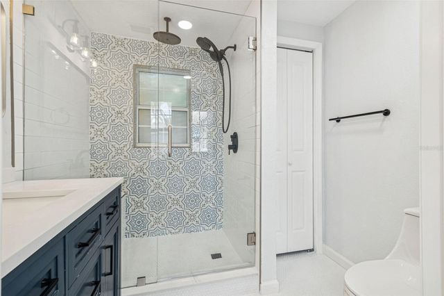 120 19TH AVENUE N, St Petersburg, FL 33704