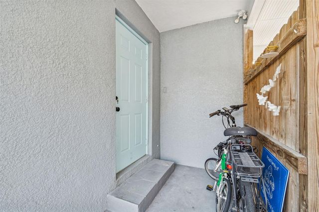 120 19TH AVENUE N, St Petersburg, FL 33704