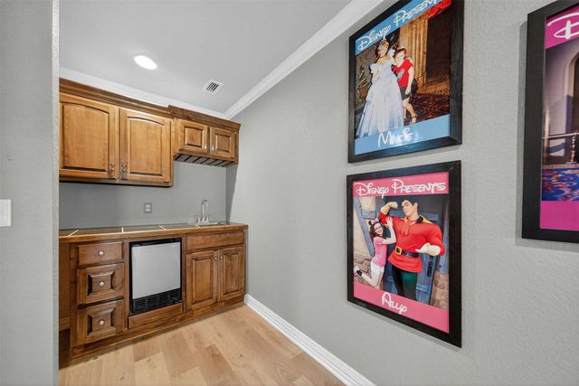 24130 Stallion Park Place, Lindale, TX 75771