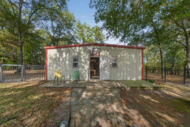 24130 Stallion Park Place, Lindale, TX 75771