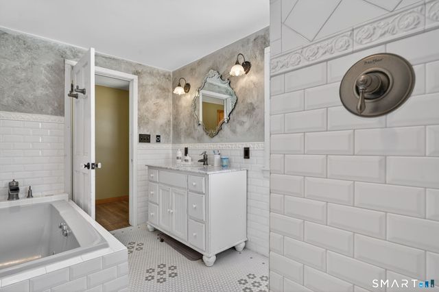 310 South Bigelow Road, Hampton, CT 06247