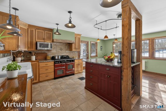 310 South Bigelow Road, Hampton, CT 06247