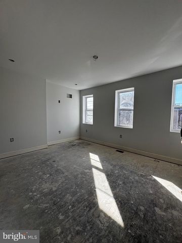 1207 MYRTLE AVE, Baltimore, MD 21217