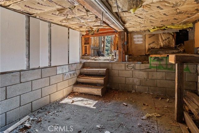 799 Mountain View, Wrightwood, CA 92397