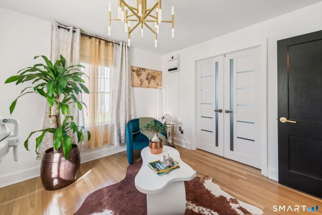 121 Ravencrest Drive, Stratford, CT 06614