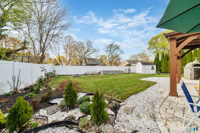 121 Ravencrest Drive, Stratford, CT 06614