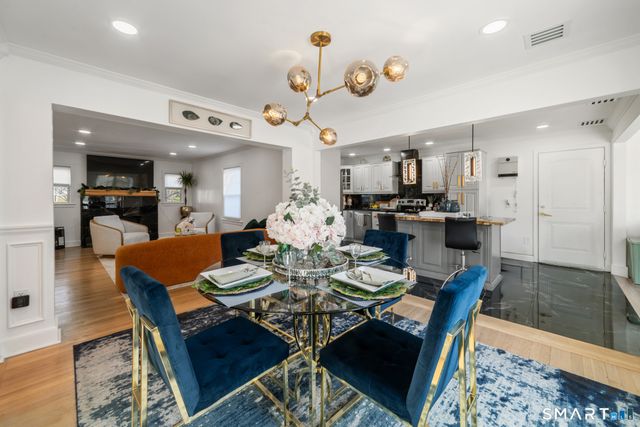 121 Ravencrest Drive, Stratford, CT 06614