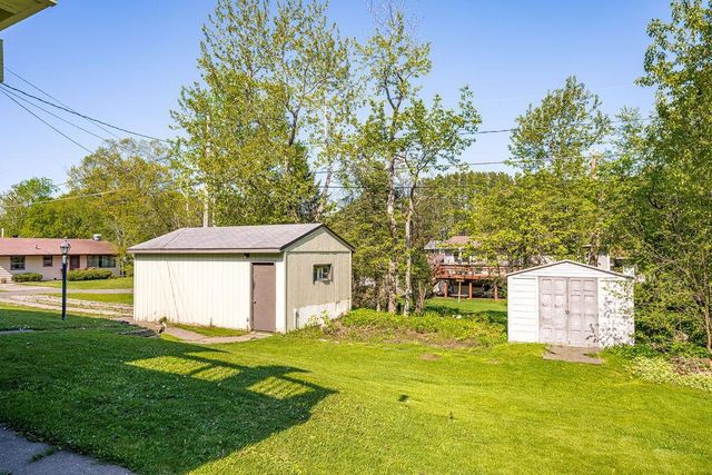 1724 Fern Avenue, Duluth, MN 55811