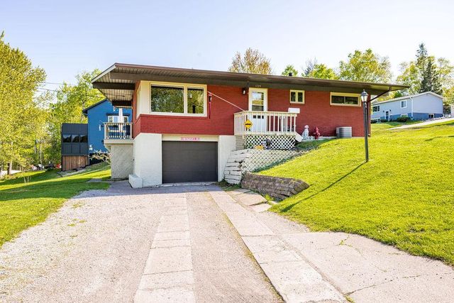 1724 Fern Avenue, Duluth, MN 55811