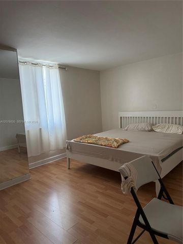 800 N Miami Avenue E-505, Miami, FL 33136