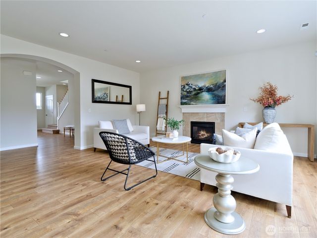 16271 SE 181 Street, Renton, WA 98058